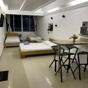 Alojamiento Studio 2203 Edif Nuevo Conquistador Laguito-cartagena Apartamento